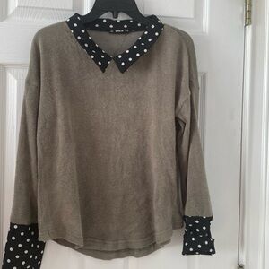 Bundle of women tops